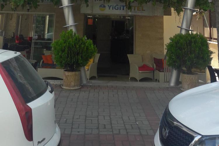 Yiğit Otel
