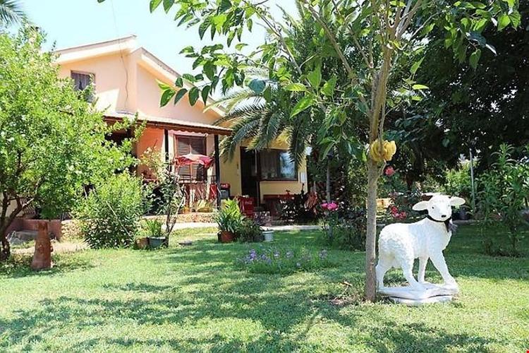 Nar Çiçeği Hotel Adrasan