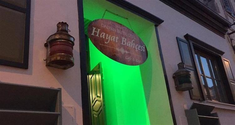 Dalyan Otel Hayat Bahçesi