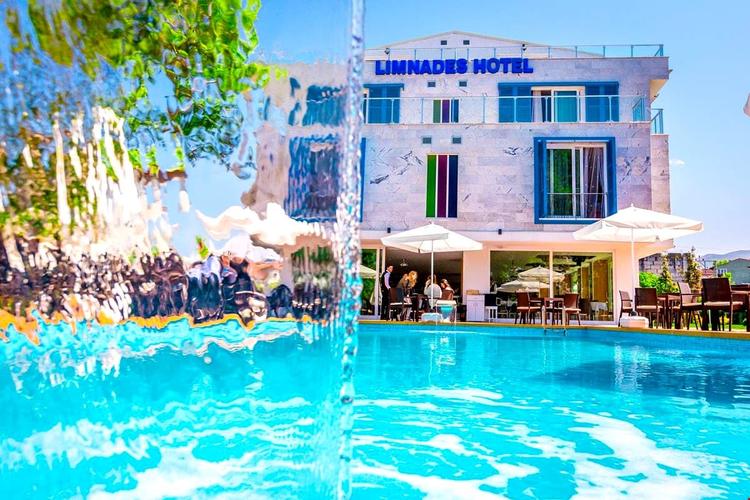 Limnades Hotel