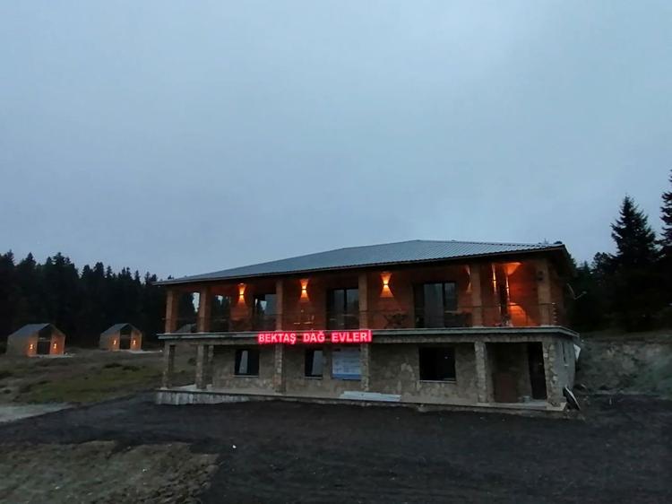 Bektaş Dağ Evleri