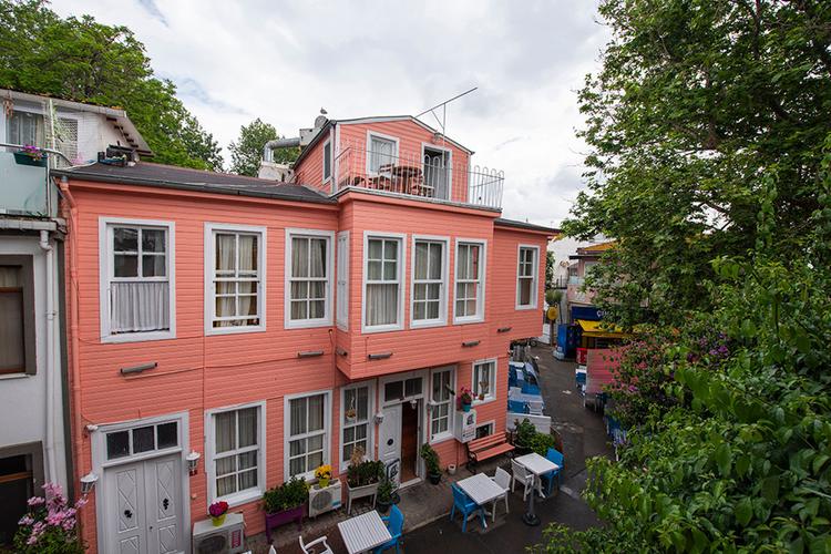 Kınalıada Nisi Pansiyon