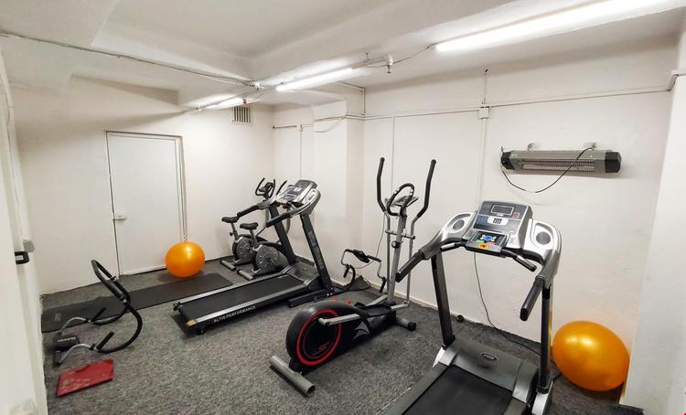 Adora Kız Ögrenci Yurdu