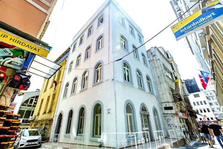 Flats Company Ajda Apartment