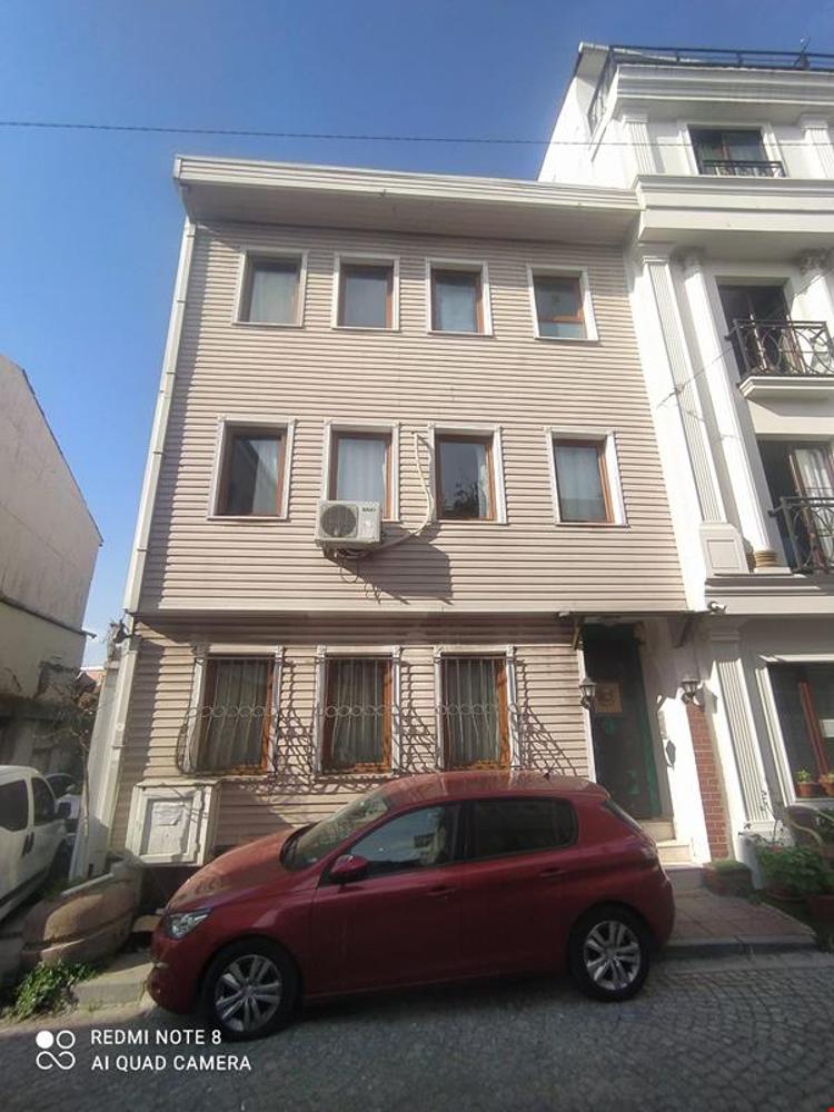 Sultanahmet Seaview Building