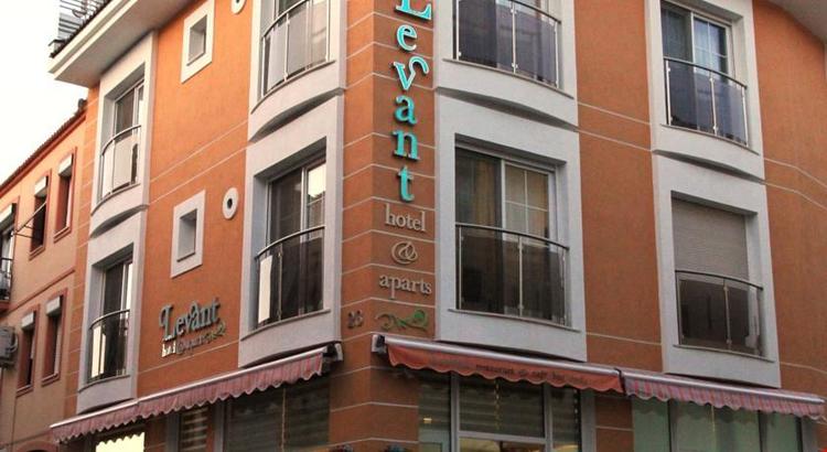 Levant Hotel & Aparts