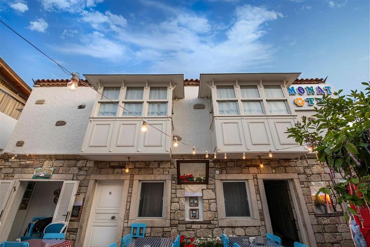 Monat Otel Alaçatı