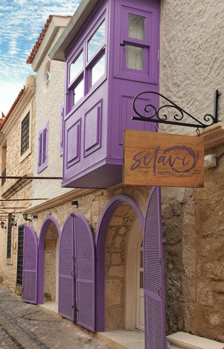 Selavi Hotel