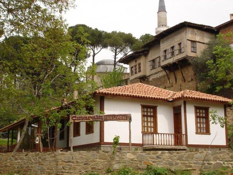 Çınaraltı Konak Pansiyon