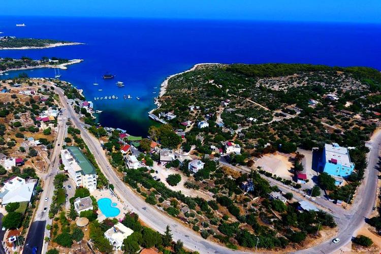 Calamie Hotel & Beach Club