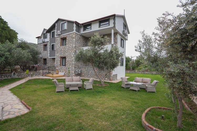 Petunya Apart Bozburun