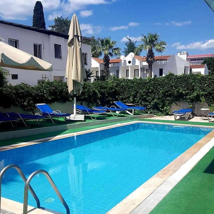 Richard's Place İçmeler