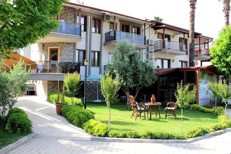 İberia Villas