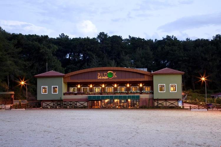 Padok Premium Hotel & Stables