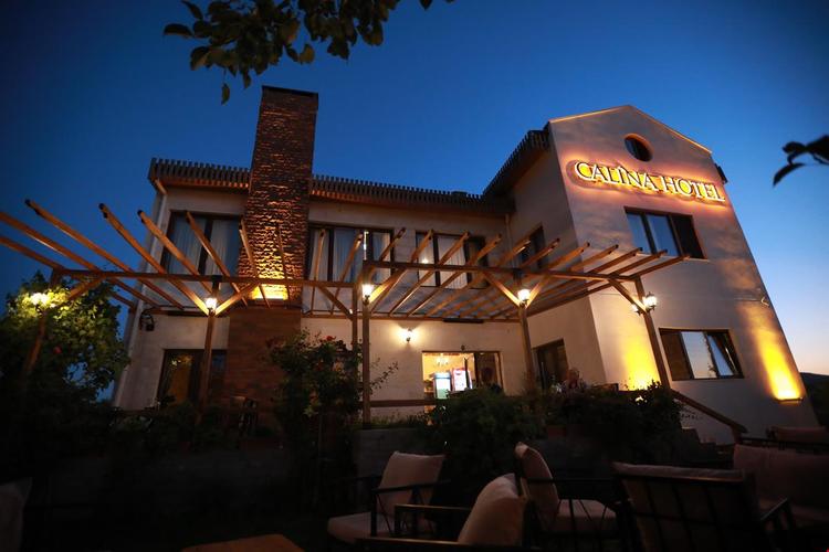 Calina Otel