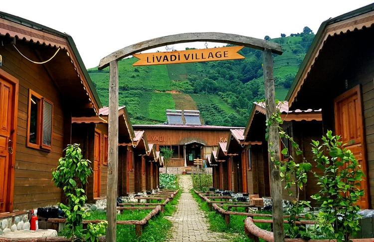 Livadi Bungalow Hotel