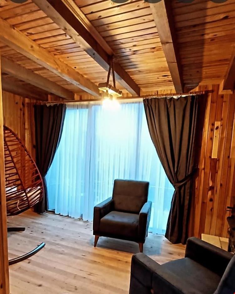 Camellia Dağ Evleri