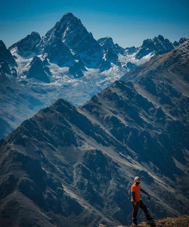 Tahpur Dağ Konağı