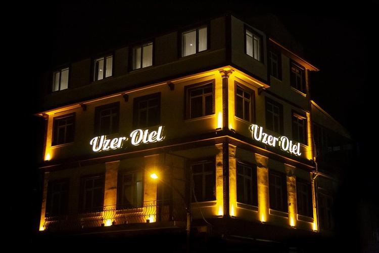 Uzer Otel