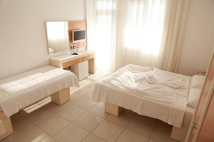 Simsek Hotel