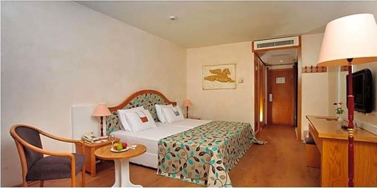 Hotel Defne Star