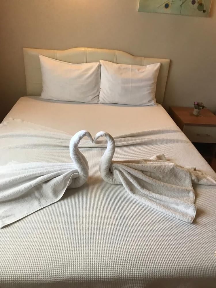 Otel Nese
