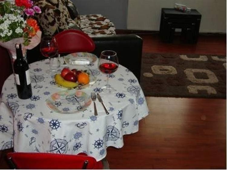 Ulas Suites & Apartments