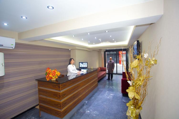 Emin Hotel