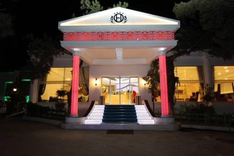 Harlek Termal Otel Wellness & Spa