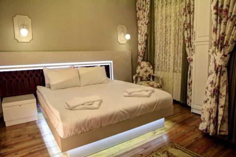 Omer Hayyam Suites