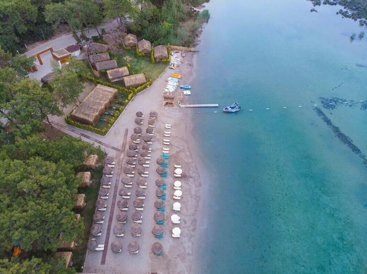 Green Pine Beach