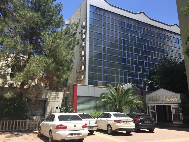 Hotelnemrut 2000