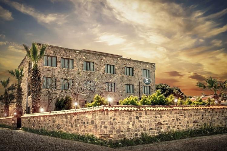 Cunda Aksaç Otel