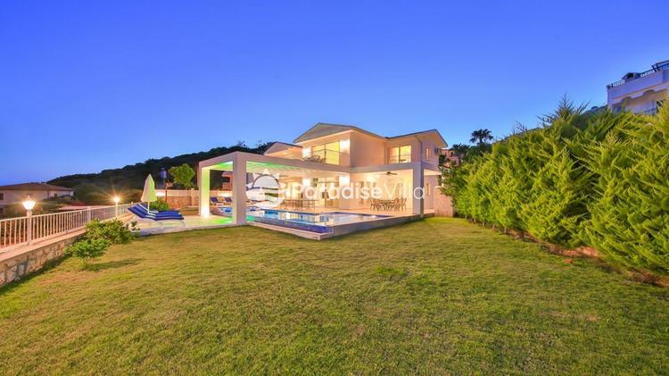 Villa Ruya