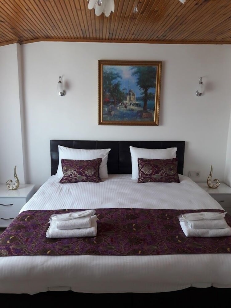 Golden Life Apart Hotel