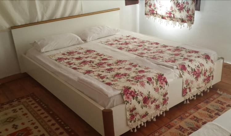Hayat Alti Guest House