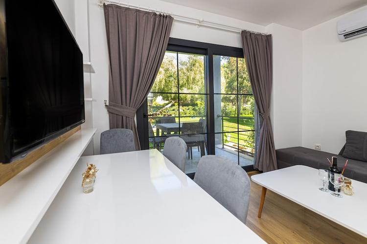 La Morada Suites