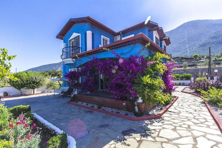 Villa Blue by Tatilpremium