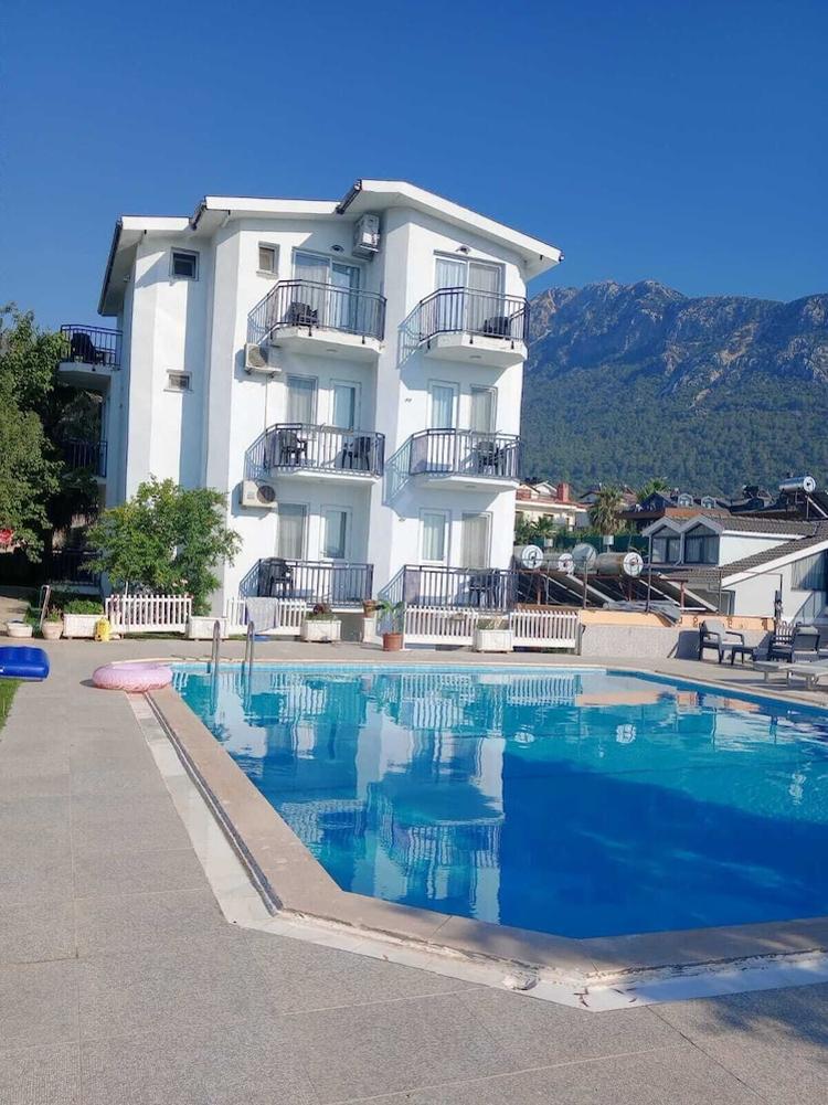 Sun Ocean Motel
