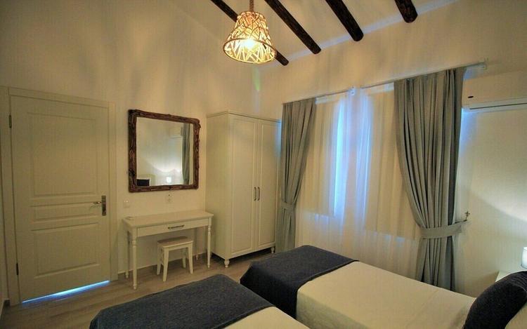 Villa Daisy by Villamnet