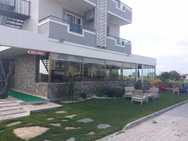 Tone Otel