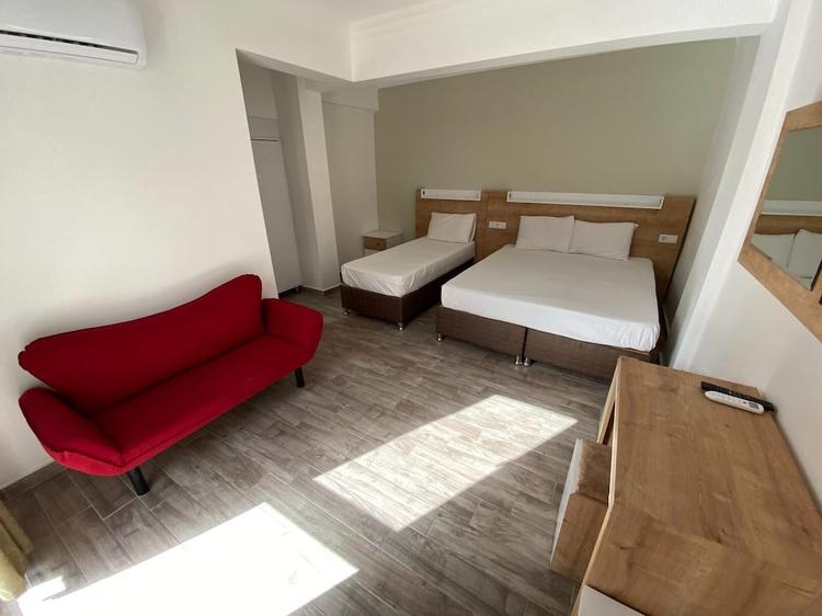 Bella Rose Hotel