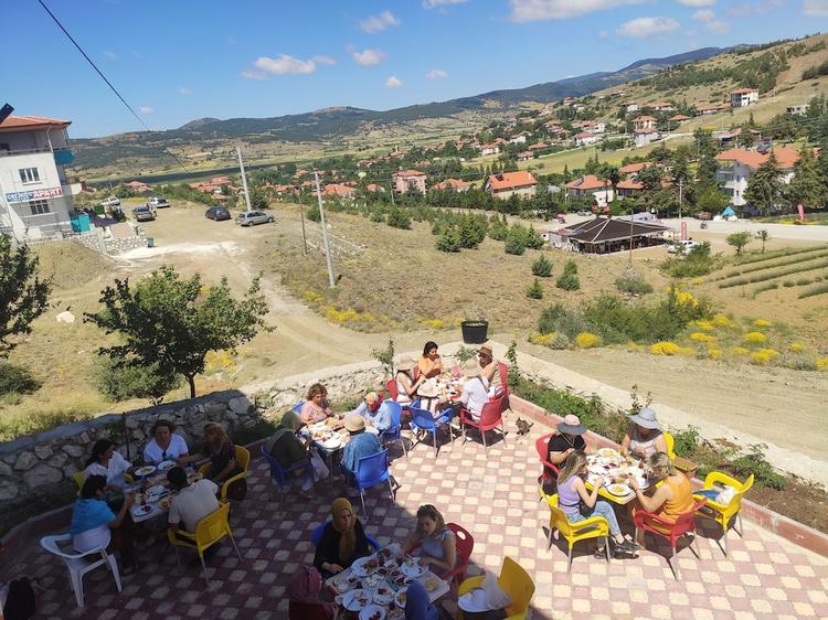 Beyaz Adalar Atlihan Apart Hotel