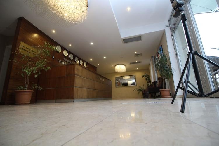 Vali Erdogan Sahin Oglu Hitit Konuk Evi