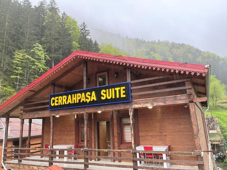 Cerrahpasa Suite Hotel