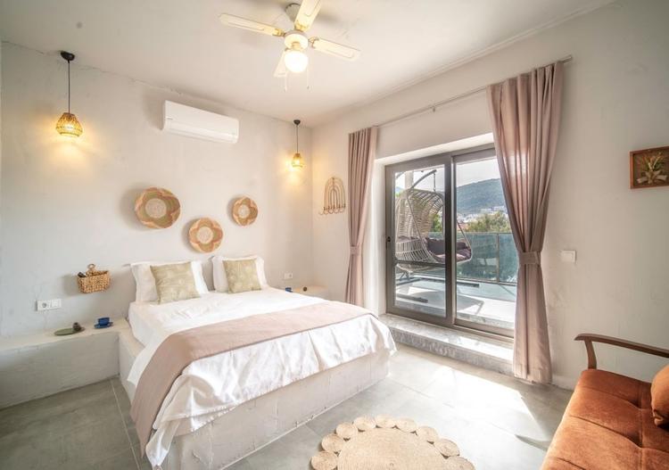 Güney'in 5 Odasi