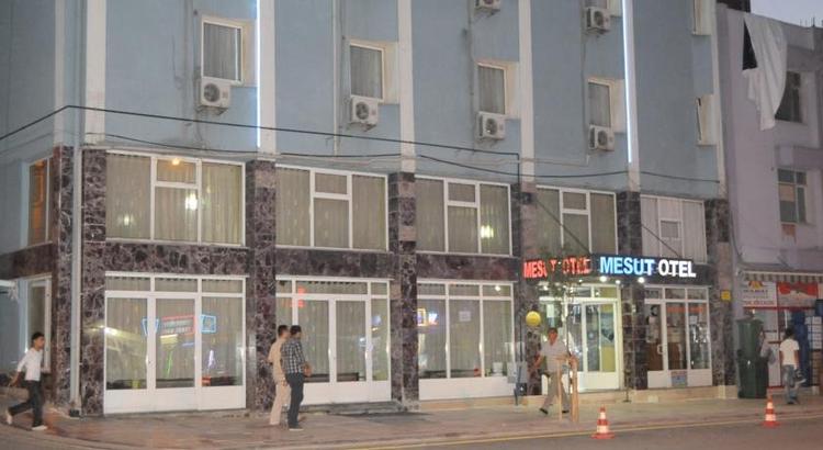Mesut Otel