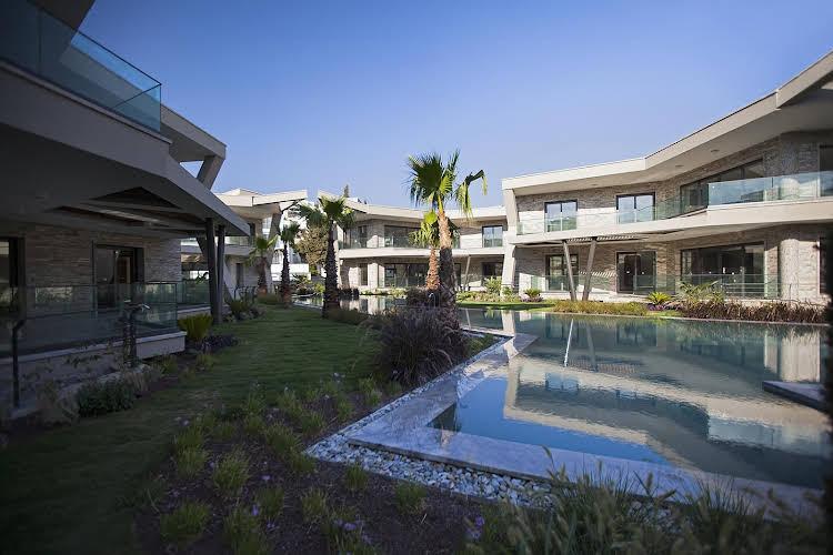 Retron Residence