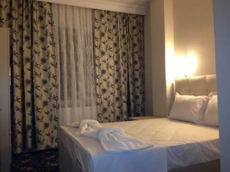 Istanbul Airport Palace