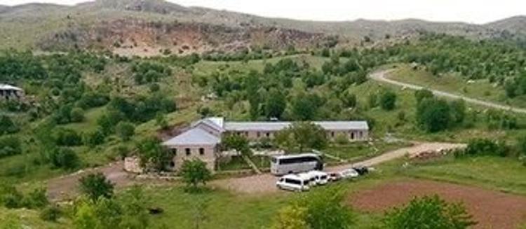 Nemrut Kervansaray Hotel